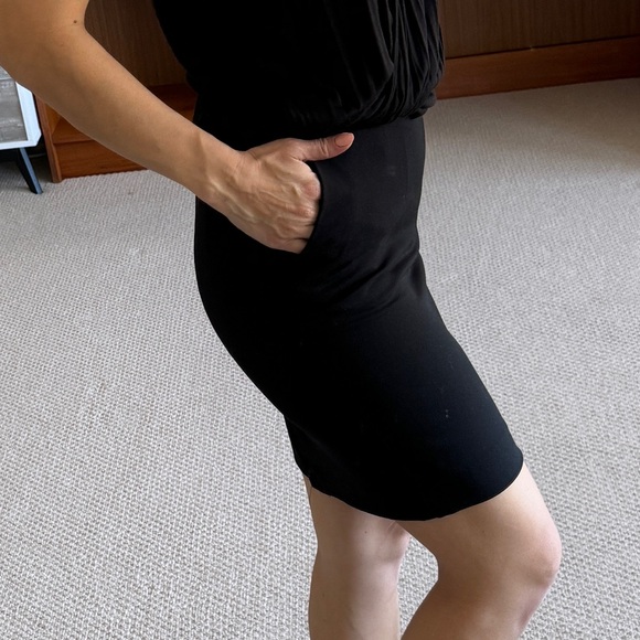 H&M Black pencil skirt with pockets - Picture 7 of 11